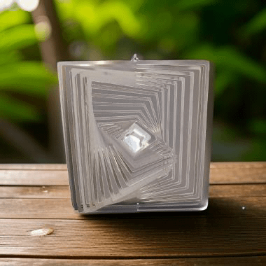 Square Global Wind Spinner